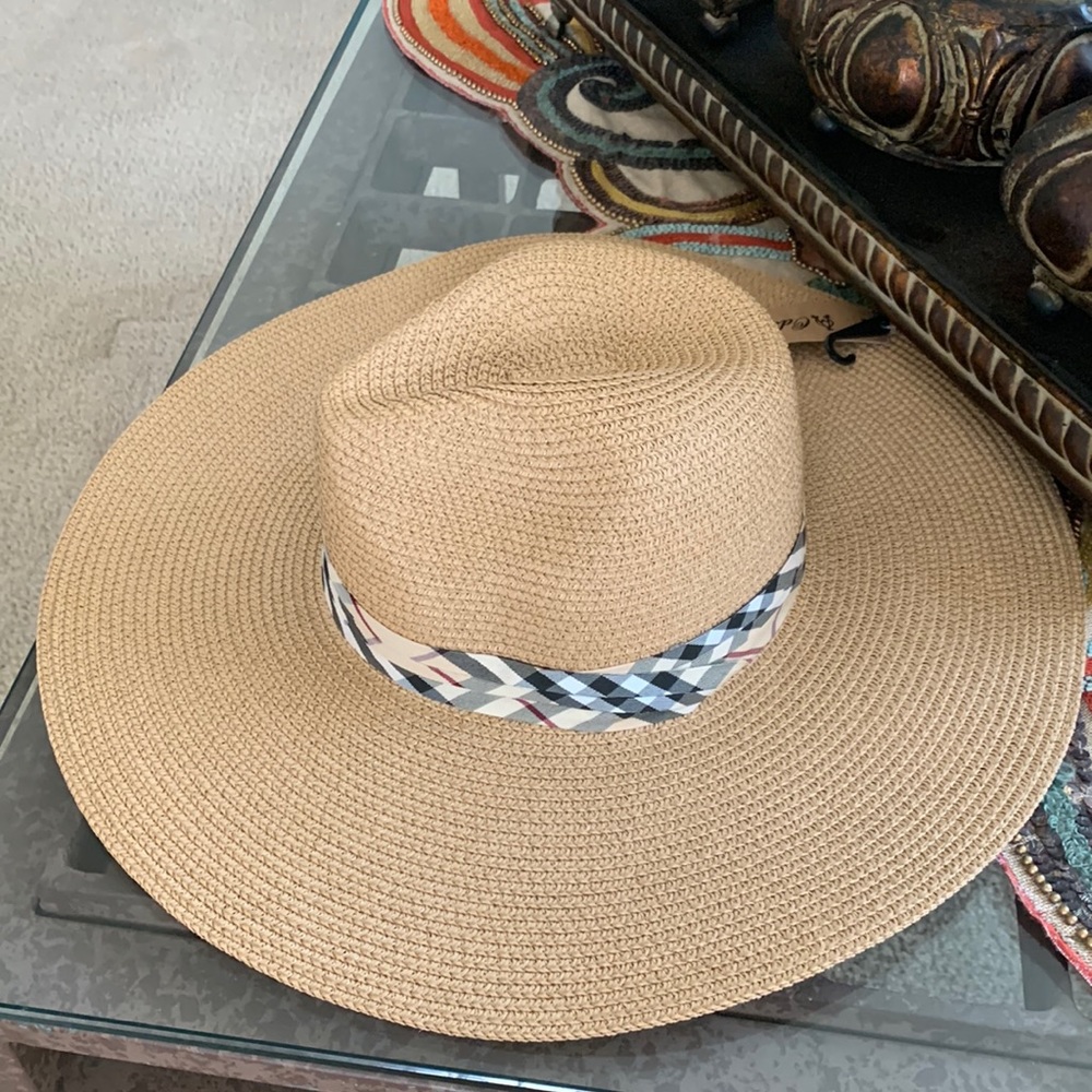 Hat🔥